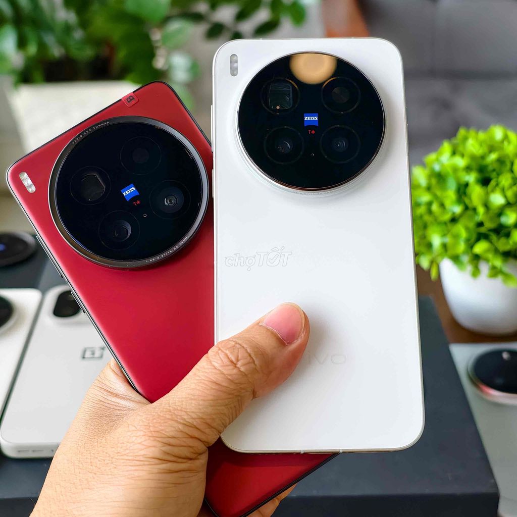 Vivo X200Ultra 256GB Đỏ & Trắng Likenew Fullbox. Mua bán Điện thoại tại Quận Gò Vấp Tp Hồ Chí Minh được đăng bởi StoreUS hình 1