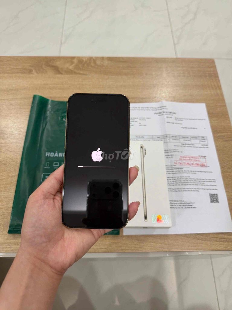 Apple iPhone 17 Air 256GB Vàng Như mới. Mua bán Điện thoại tại Quận Long Biên Hà Nội được đăng bởi Nguyen Phuong hình 1