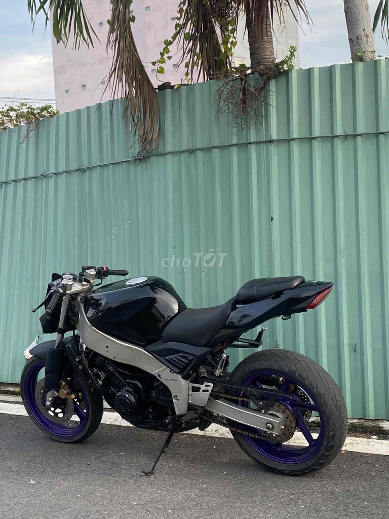 fz4 em bán con này giá bèo nhèo cho anh em về dọn. Mua bán Xe máy tại Quận 12 Tp Hồ Chí Minh được đăng bởi Monkey hình 1