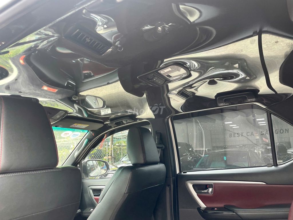 Toyota Fortuner Legender 4x2 AT 2023 - 19000 km. Mua bán Ô tô tại Thành phố Thủ Đức Tp Hồ Chí Minh được đăng bởi ĐỨC XE LƯỚT hình 8