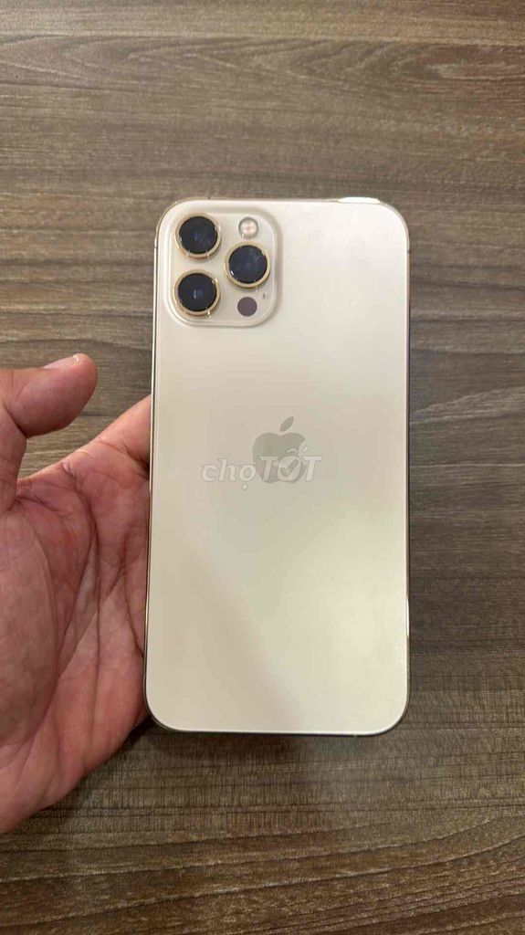 iPhone 12 Pro Max 128GB Vàng Đã dùng. Mua bán Điện thoại tại Quận Bình Thạnh Tp Hồ Chí Minh được đăng bởi tran tran hình 1
