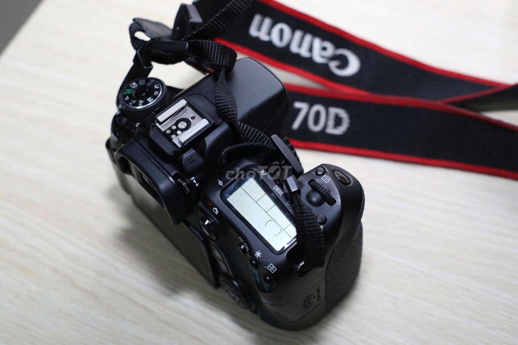 Máy ảnh Canon 70D Đen Đã sử dụng. Mua bán Máy ảnh, Máy quay tại Quận 7 Tp Hồ Chí Minh được đăng bởi Minh Thái hình 1