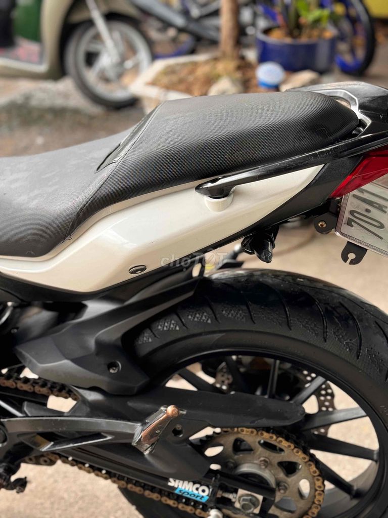 Benelli BN302 Trắng 35000 km. Mua bán Xe máy tại Quận Bình Tân Tp Hồ Chí Minh được đăng bởi Việt Motor Bình Tân hình 7