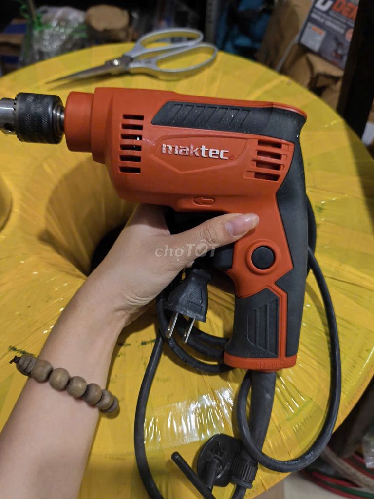 Máy khoan Maktec Cam đen. Mua bán Đồ dùng văn phòng tại Huyện Châu Thành Hậu Giang được đăng bởi Dụng cụ cơ khí Mái Dầm  hình 1