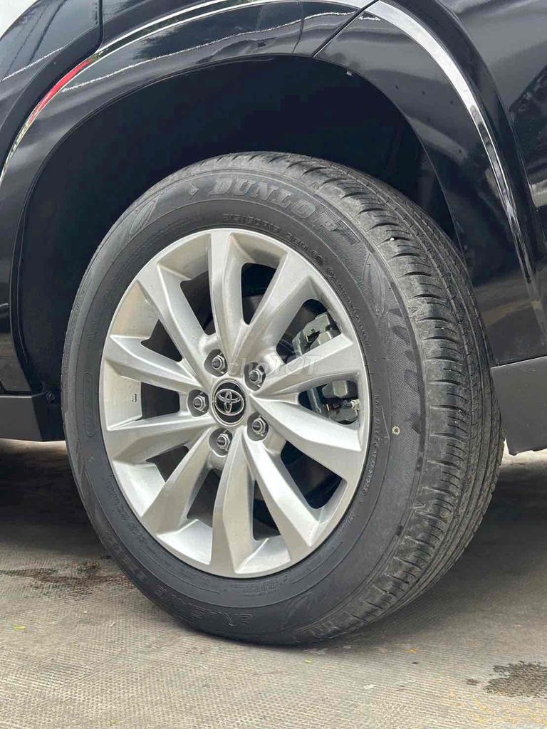 Toyota Innova Cross 2025 - SIÊU LƯỚT 800 km. Mua bán Ô tô tại Quận 11 Tp Hồ Chí Minh được đăng bởi XE ĐÃ QUA SỬ DỤNG TOYOTA LÝ THƯỜNG KIỆT hình 13