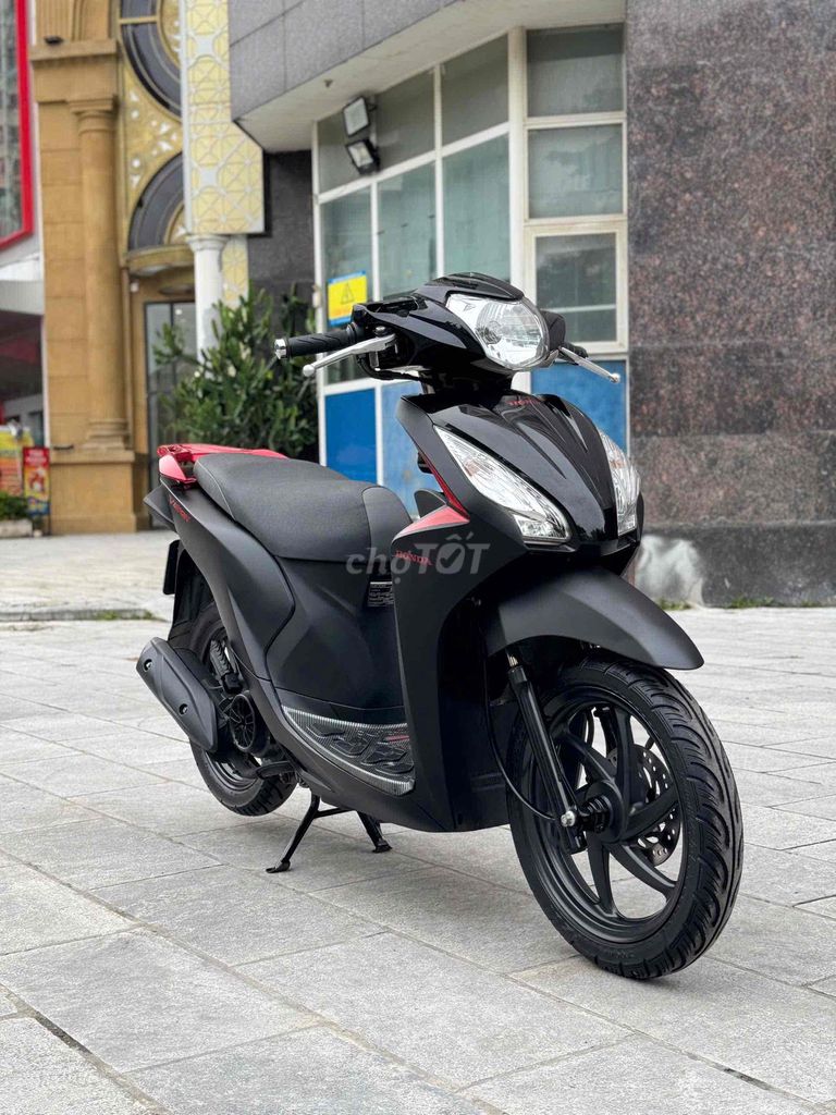 Vision 110fi đen nhám khoá smartkey sơn máy zin. Mua bán Xe máy tại Quận Cầu Giấy Hà Nội được đăng bởi nguyễn bích thuỷ hình 3