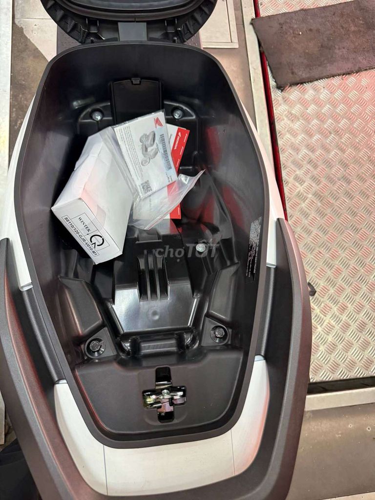 Xe máy điện Honda ICON E bản cao cấp mới 100%. Mua bán Xe điện tại Quận 5 Tp Hồ Chí Minh được đăng bởi Phong Văn hình 2
