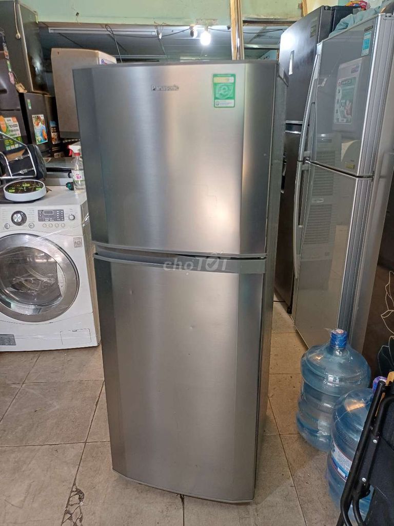 Tủ lạnh Panasonic 188 lít Bạc. Mua bán Tủ lạnh tại Quận 6 Tp Hồ Chí Minh được đăng bởi Anh Quý hình 1