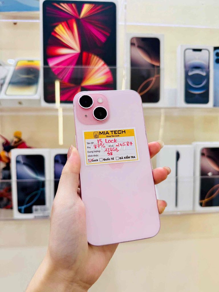 iPhone 15 Thường Lock 128GB Hồng Đã CNC. Mua bán Điện thoại tại Quận Ba Đình Hà Nội được đăng bởi Huy Trần hình 1