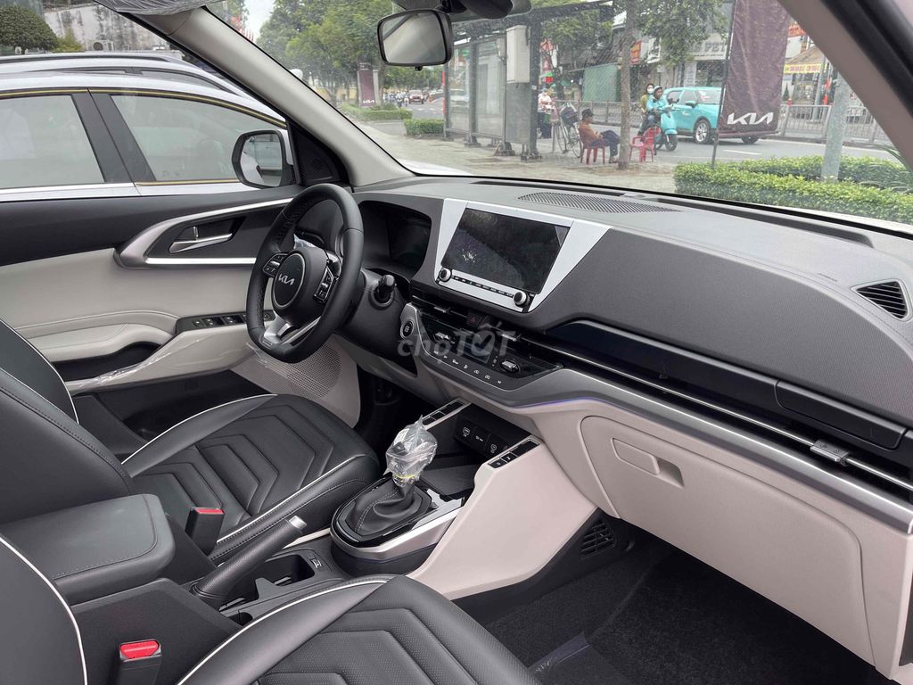 Kia Carens 2025 1.5G Luxury - Giảm 50% thuế. Mua bán Ô tô tại Quận Gò Vấp Tp Hồ Chí Minh được đăng bởi Long Kia Mazda HCM hình 8