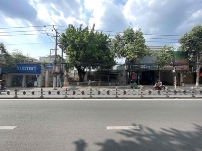 Cho Thuê Đất 2 mặt tiền 523 m2