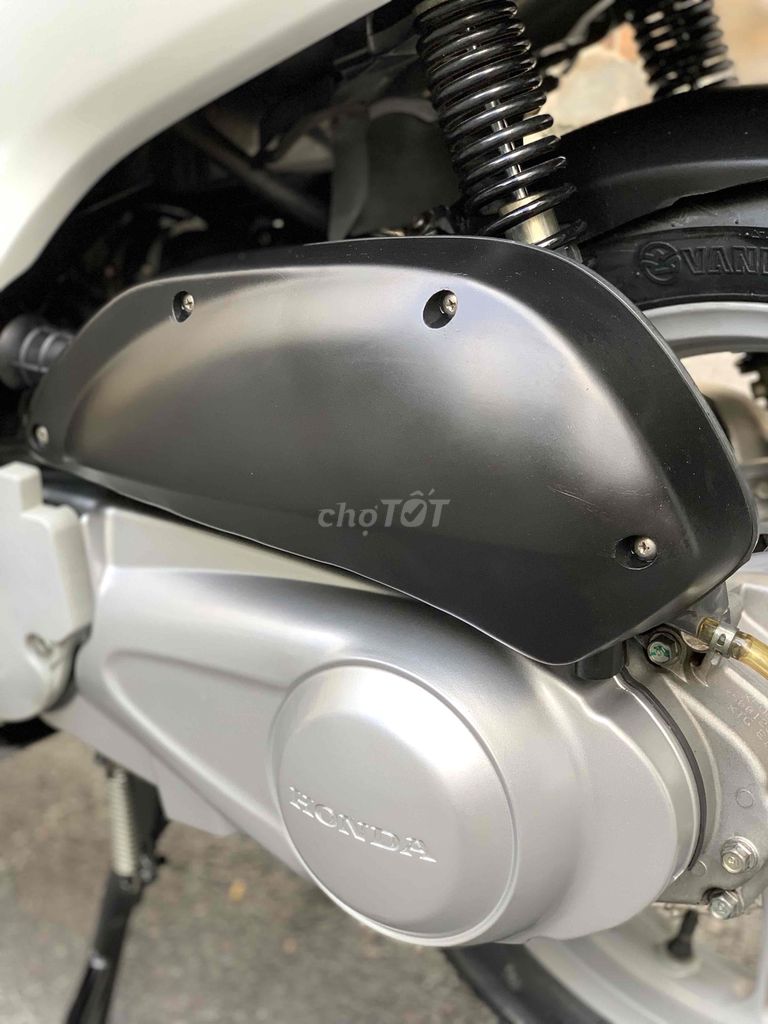 Sh150 dky2011 mẫu Ý chất zin đẹp chính chủ. Mua bán Xe máy tại Quận Phú Nhuận Tp Hồ Chí Minh được đăng bởi Cungsport hình 4