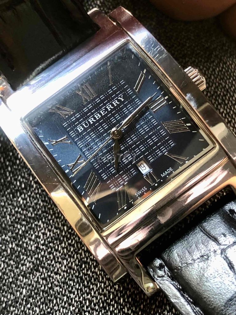 thanh lý BURBERRY 1551 chính hãng THUỴ SỸ