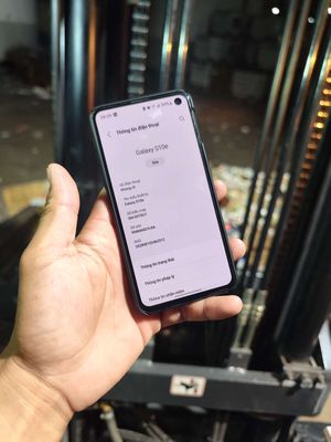 Samsung s10e. Mua bán Điện thoại tại Huyện Hóc Môn Tp Hồ Chí Minh được đăng bởi Trần Anh Tùng