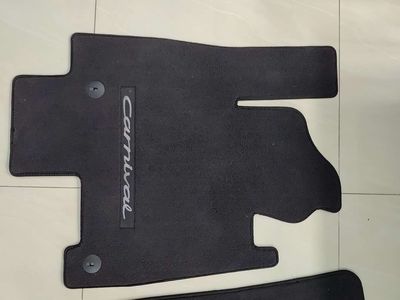 Lót thảm zin theo xe carival. Mua bán Phụ tùng xe tại Quận Tân Phú Tp Hồ Chí Minh được đăng bởi thien