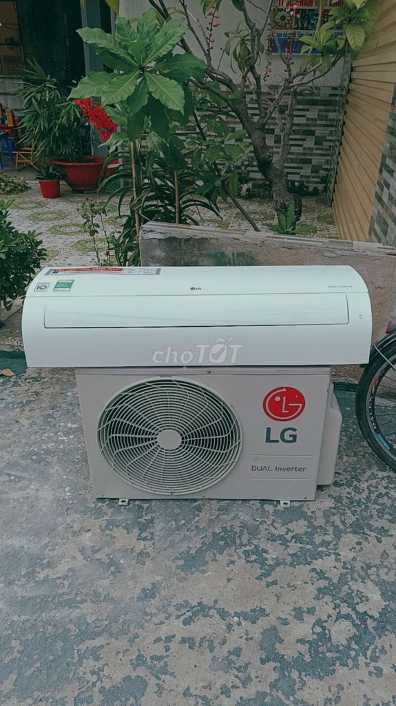 Máy lạnh LG inverter 2hp zin mới 95 %