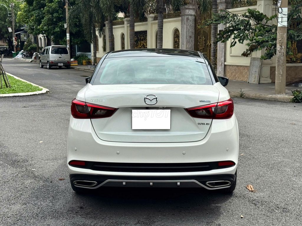 Mazda 2 Luxury model 2021 Trắng đẹp 41.000 km. Mua bán Ô tô tại Quận Gò Vấp Tp Hồ Chí Minh được đăng bởi 067 Hằng hình 7