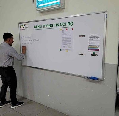 bảng trắng viết bút lông 900x1000. Mua bán Đồ dùng văn phòng tại Quận 12 Tp Hồ Chí Minh được đăng bởi Đỗ Cẩm Tú