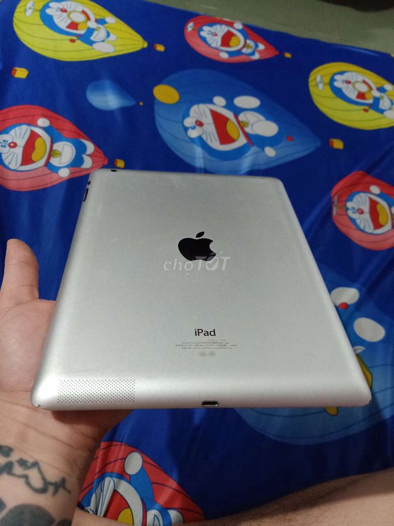 Cần bán ipad Gen4  như hình