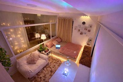 1 PHÒNG NGỦ - CỬA SỔ TRỜI- FULL NỘI THẤT NGAY VÒNG XOAY DÂN CHỦ
