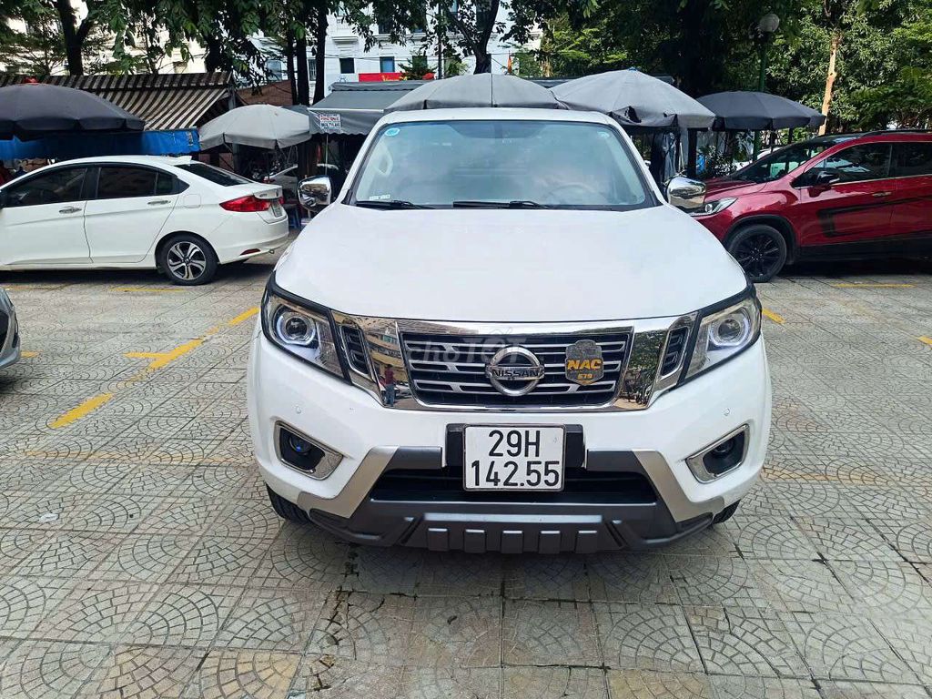 Navara 2018 EL Premium R - 14000 km. Mua bán Ô tô tại Quận Cầu Giấy Hà Nội được đăng bởi Hà Châu Tuyền hình 2