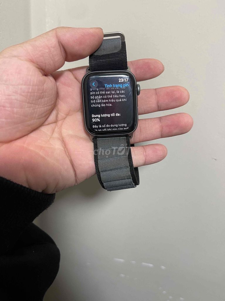 Cần bán apple watch sr4 gps 44mm pin 90