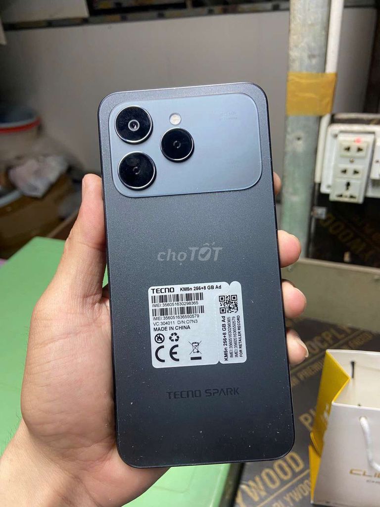 Tecno Spark 40 Đen 256GB. Mua bán Điện thoại tại Quận Hà Đông Hà Nội được đăng bởi Giang Giang hình 1