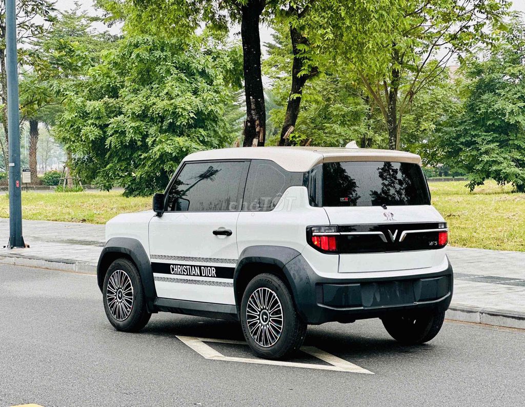 VinFast VF3 2024 Thuê pin - 23000 km. Mua bán Ô tô tại Quận Thanh Xuân Hà Nội được đăng bởi Cao Văn Hùng hình 18