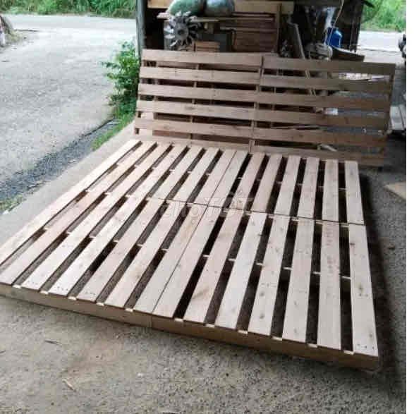 Pallet kê giường gỗ tự nhiên 1m8x2m. Mua bán Giường, chăn ga gối nệm tại Quận Bình Thạnh Tp Hồ Chí Minh được đăng bởi Minh  hình 1