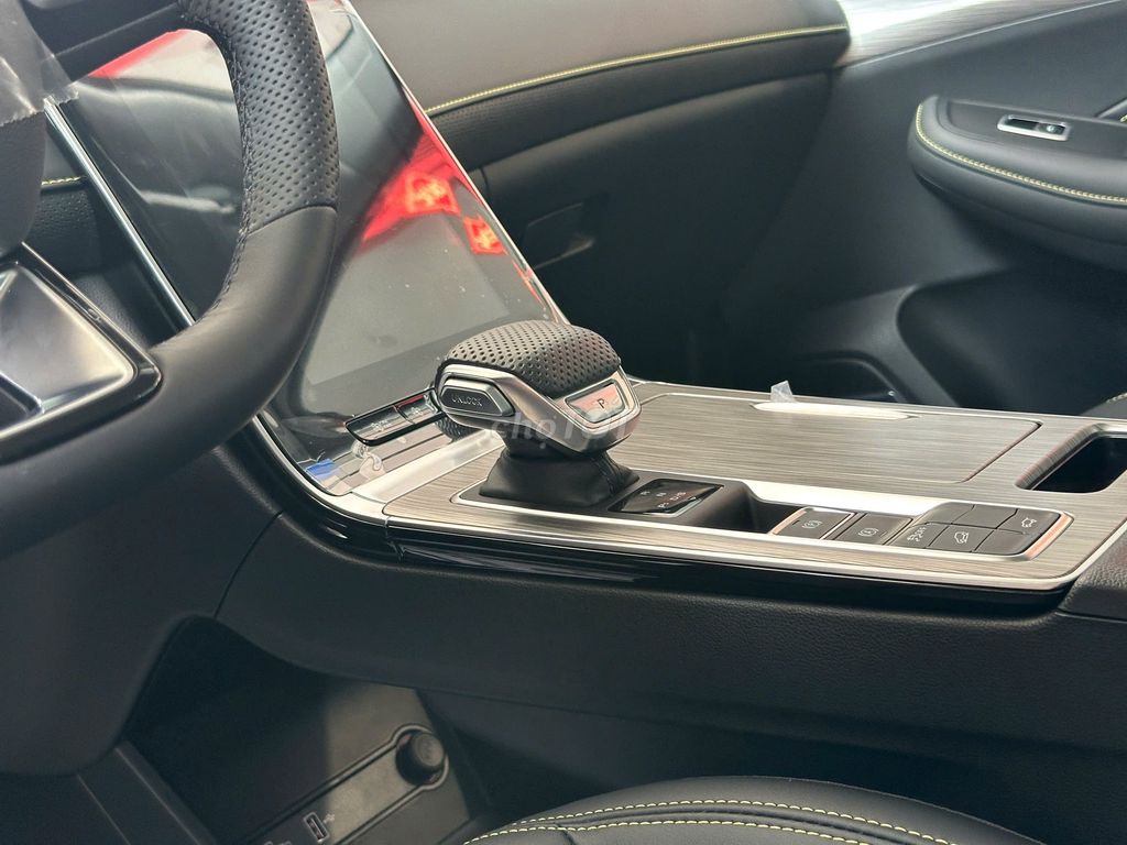 MG RX5 LUX mới 100% rẻ hơn xe lướt - Chỉ 2 suất. Mua bán Ô tô tại Quận 5 Tp Hồ Chí Minh được đăng bởi Huy Trần hình 6