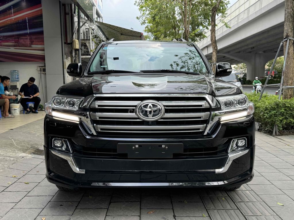 CẦN BÁN TOYOTA LAND-CRUISE 4.7L V8 CÓ VAT CAO