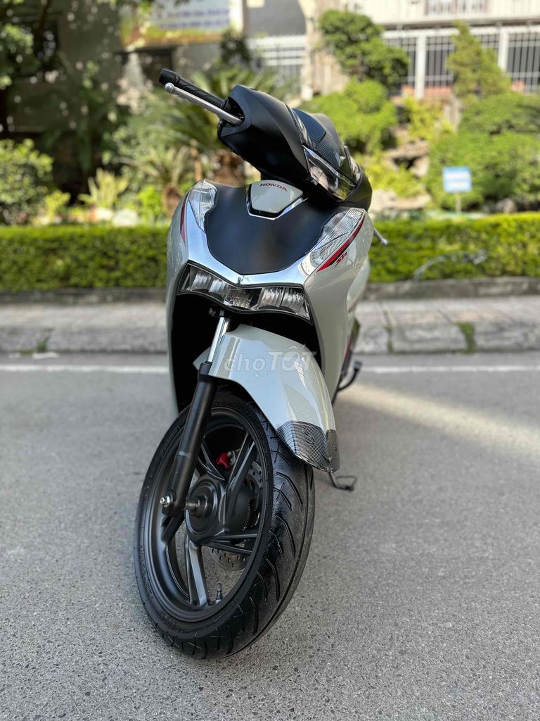 Honda Sh Việt 2024!! 160cc phanh A.B.S Lướt/Mới. Mua bán Xe máy tại Quận Hoàng Mai Hà Nội được đăng bởi Xe Máy Quân Oanh  hình 8