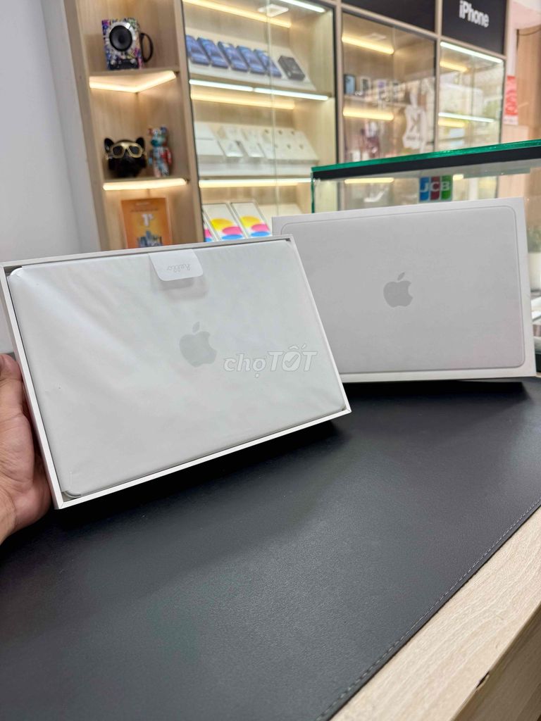 Apple Macbook Neo 8GB/256GB Silver Siêu Hot 🔥. Mua bán Laptop tại Thành phố Biên Hòa Đồng Nai được đăng bởi KIM MOBILE BIÊN HÒA hình 1