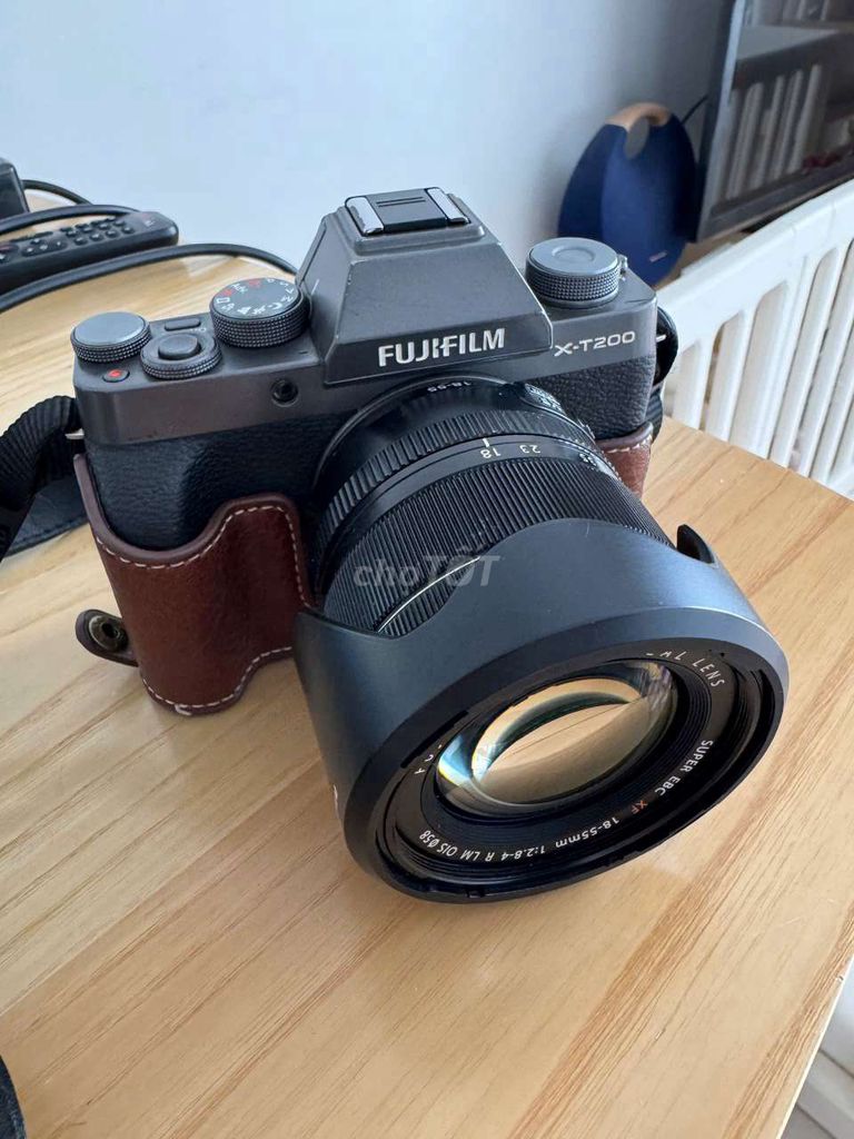 Máy ảnh Fujifilm X-T200 18-55mm Đen. Mua bán Máy ảnh, Máy quay tại Huyện Gia Lâm Hà Nội được đăng bởi Trần Đức Huấn hình 1