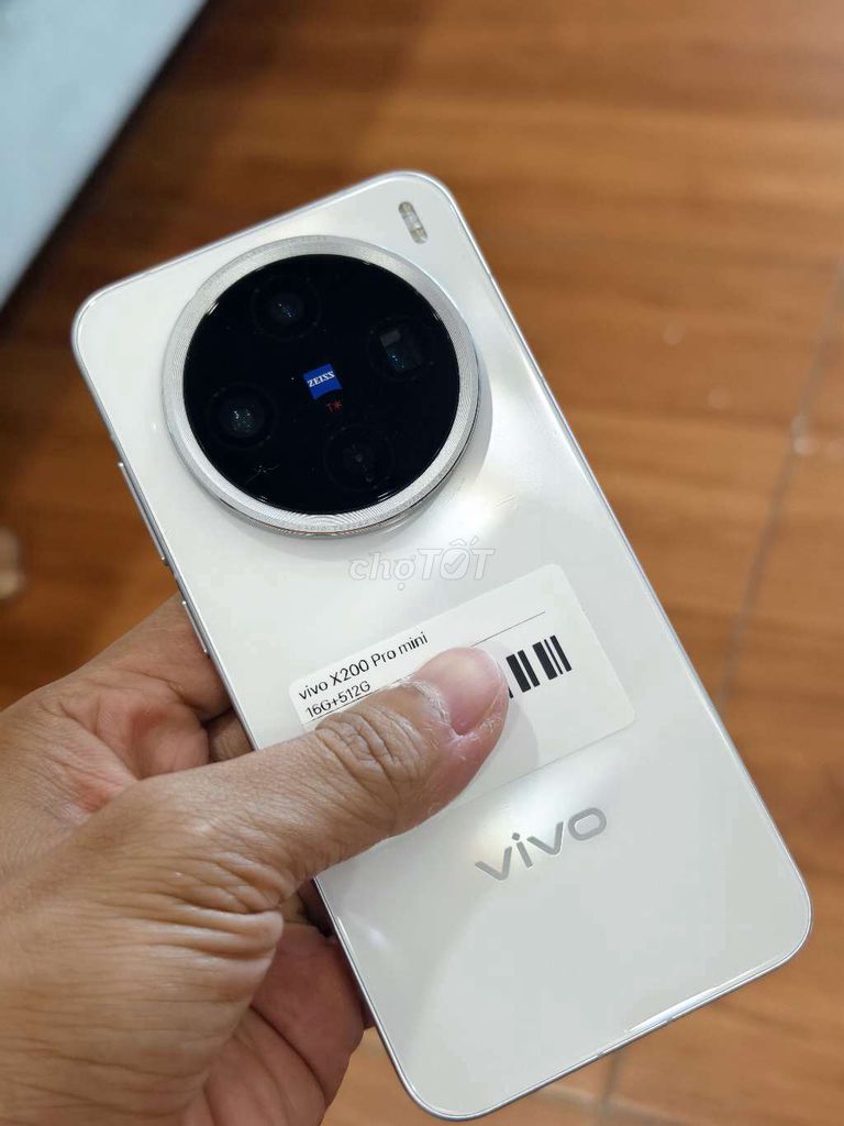 Vivo X200 Pro mini 16GB/512GB Trắng 98%. Mua bán Điện thoại tại Quận Hai Bà Trưng Hà Nội được đăng bởi Huy Máy Tàu hình 1