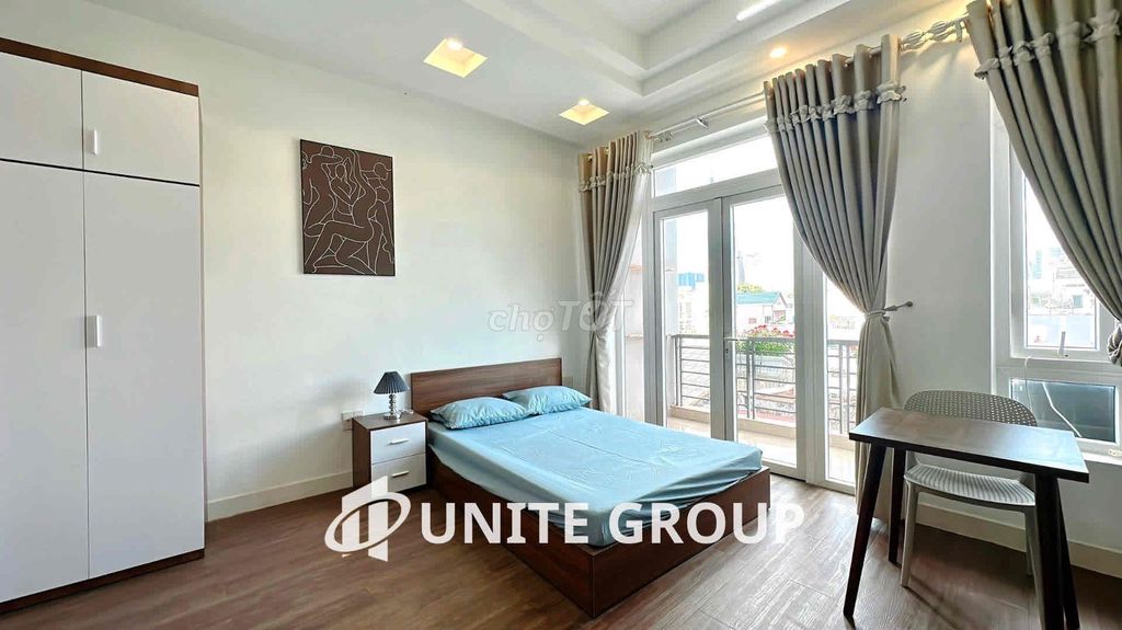 Chính Chủ Cho Thuê Căn Hộ Full Nội Thất Mới Tiện Nghi Có Ban Công Lớn