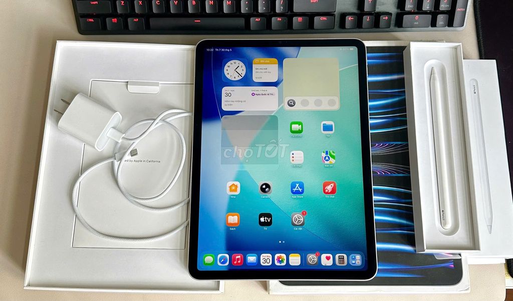 Apple iPad Pro 11 inch M2 256GB pin 91% nguyên bản. Mua bán Máy tính bảng tại Quận Cầu Giấy Hà Nội được đăng bởi Lê Quang hình 1