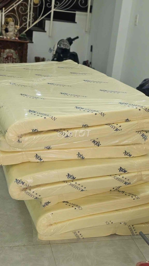 XẢ KHO NỆM CAO SU NON GIÁ RẺ MIỄN PHÍ SHIP. Mua bán Giường, chăn ga gối nệm tại Thành phố Thuận An Bình Dương được đăng bởi cty sản xuất nệm cao su hình 1