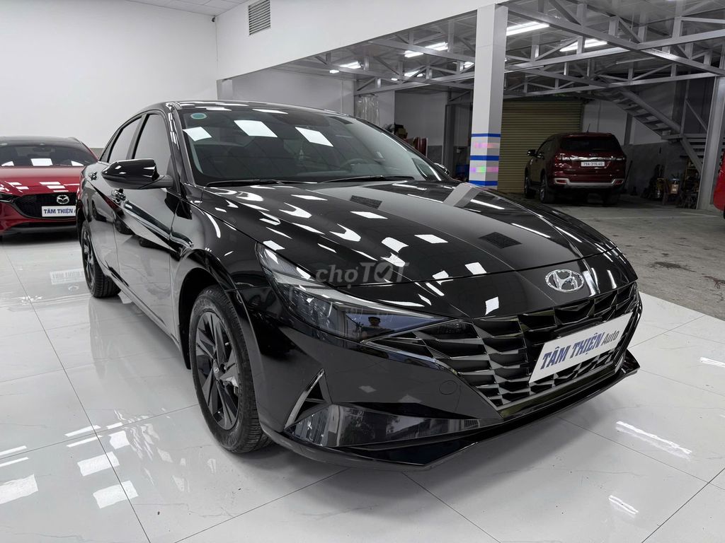 Hyundai Elantra 2025 1.6 AT Специальная Черная