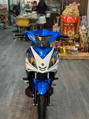 Ex xuống áo 2010 xanh trắng spark nợ xấu đưa 10tr