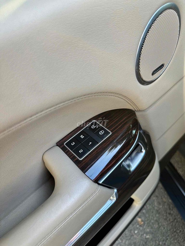 LandRover Range Rover 2013 Autobiography 3.0. Mua bán Ô tô tại Quận Cẩm Lệ Đà Nẵng được đăng bởi Nguyễn Duy hình 11