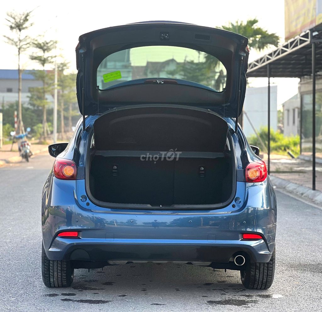 Mazda 3 hatchback 2018, trẻ trung, đi ít, giá tốt. Mua bán Ô tô tại Quận Long Biên Hà Nội được đăng bởi Long Biên Cars hình 14