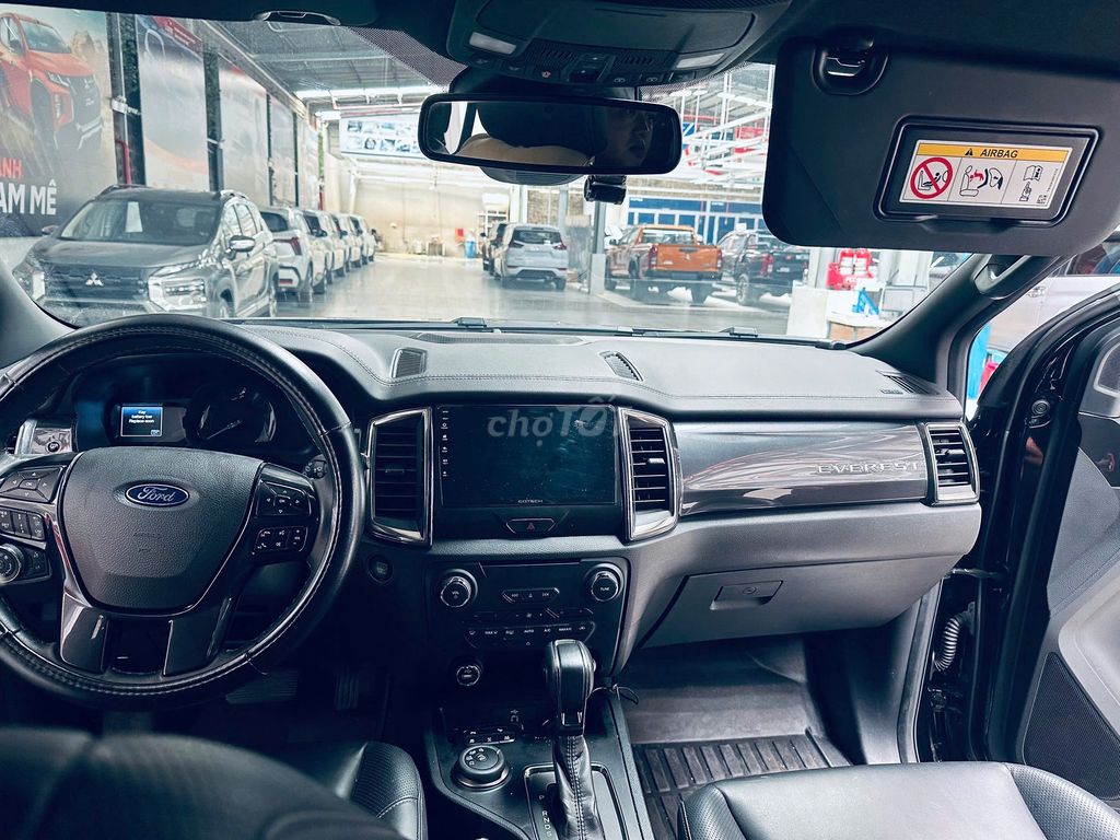 Ford Everest 2020 Titanium 2.0L 4x4 AT - 22000 km. Mua bán Ô tô tại Huyện Đức Trọng Lâm Đồng được đăng bởi Pé Jen hình 5