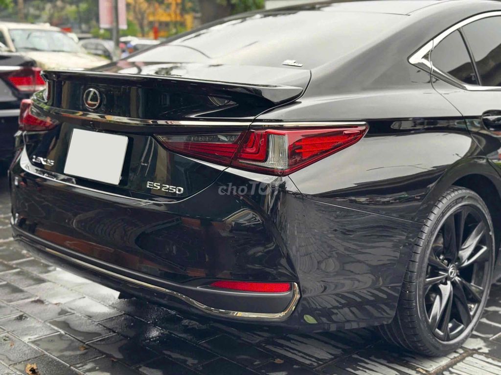 Lexus ES250 F.Sport sx 2021 nhập Nhật siêu đẹp. Mua bán Ô tô tại Quận Cầu Giấy Hà Nội được đăng bởi Cao Quý hình 20