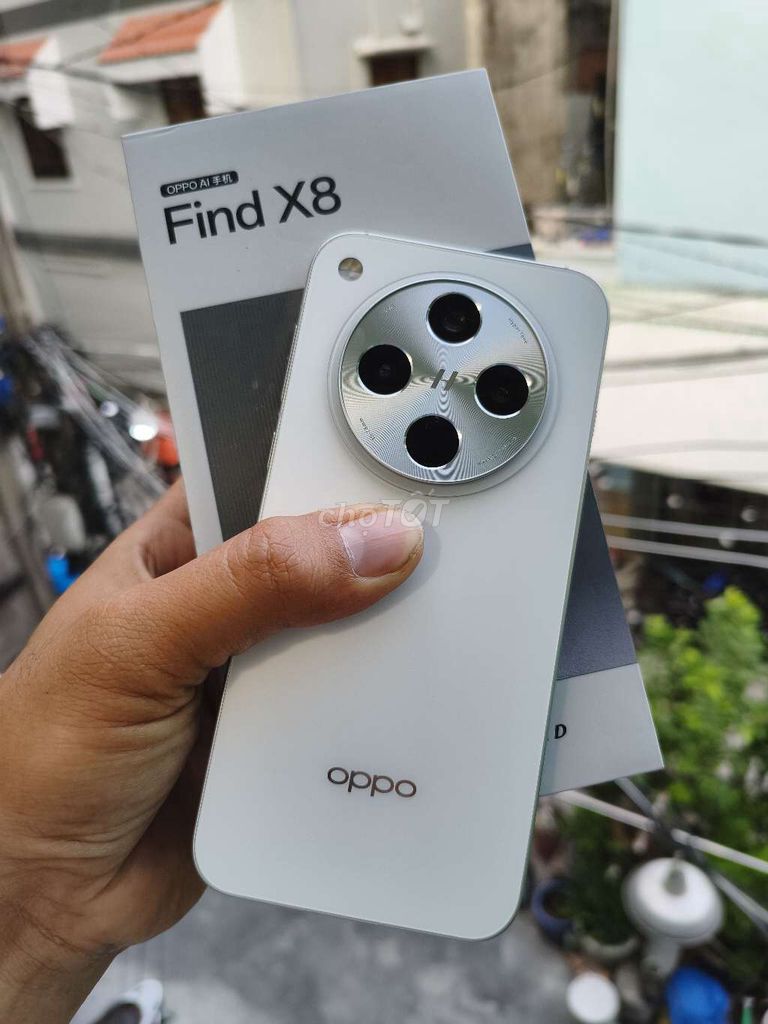 Oppo find x8 trắng 16/256 đẹp 99 sạc ít fullbox. Mua bán Điện thoại tại Quận 5 Tp Hồ Chí Minh được đăng bởi thanh liêm hình 1