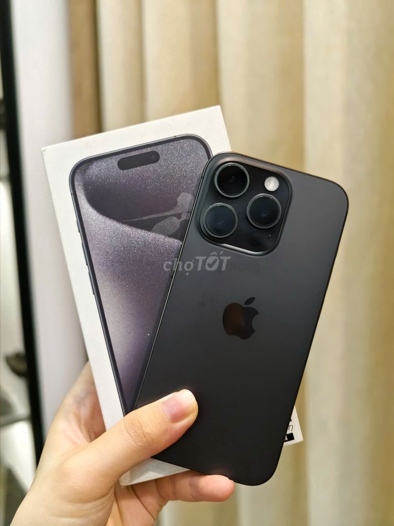 Iphone 15 Pro 256gb chính hãng Đen Fullbox 98,5%. Mua bán Điện thoại tại Quận Đống Đa Hà Nội được đăng bởi Hiếu Android Shop hình 1