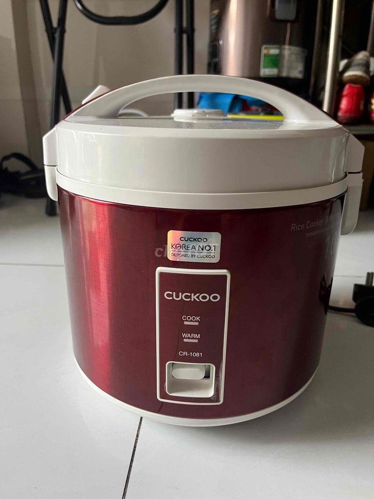 Nồi cơm nắp gài Cuckoo 1.8 lít CR-1081