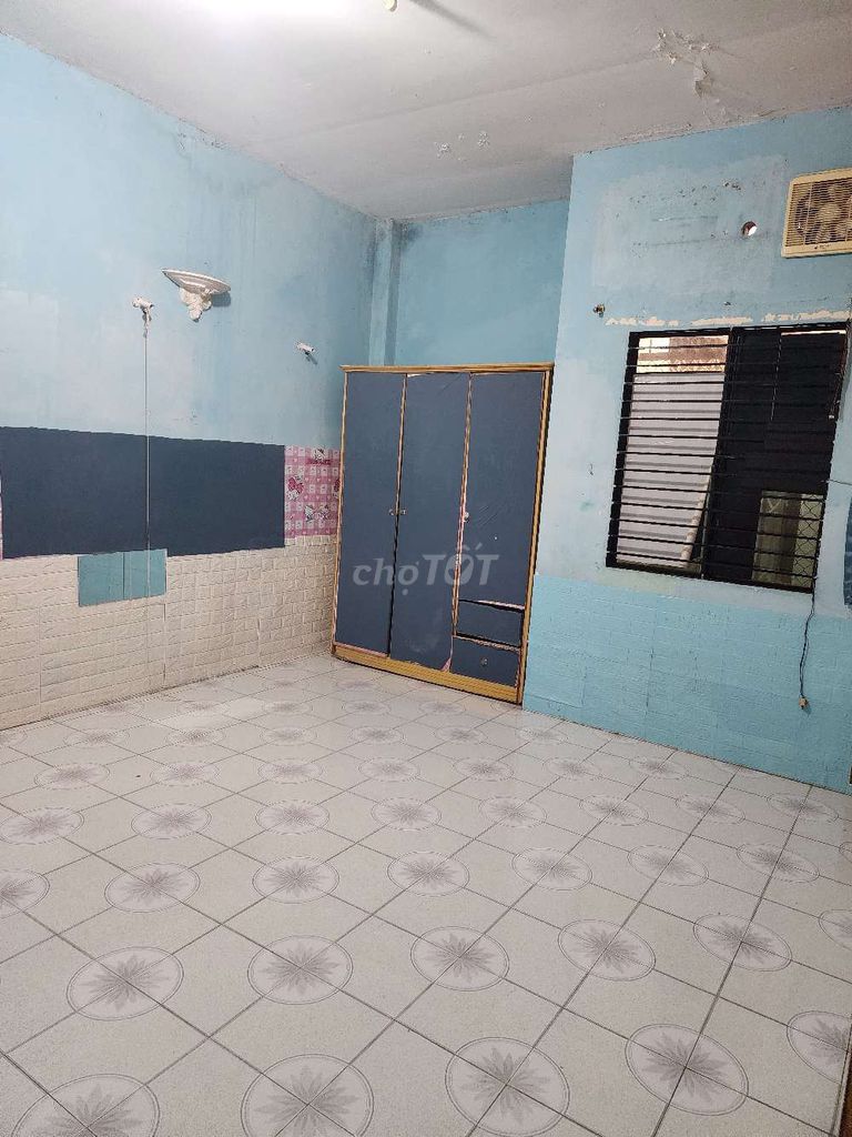 Cho thue nhà Nguyễn Văn lượng. dt 5 x 16 2pn. 2wc