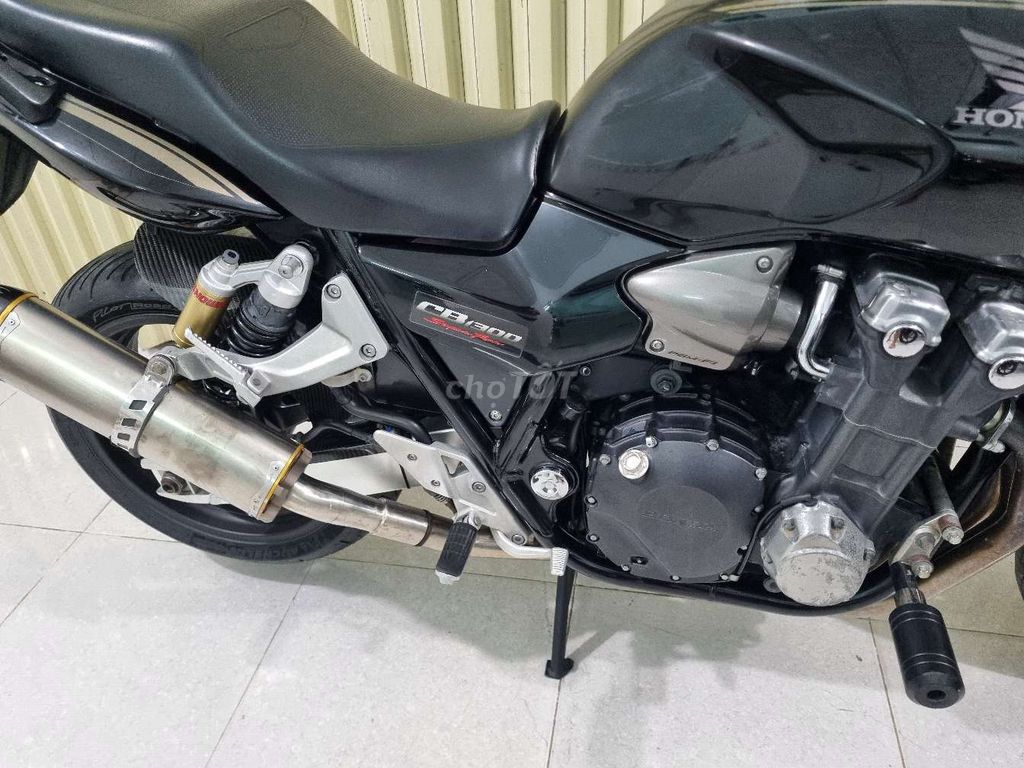 Honda CB 1300 Super Four 2010. Mua bán Xe máy tại Thành phố Vị Thanh Hậu Giang được đăng bởi Ken Đáng hình 11