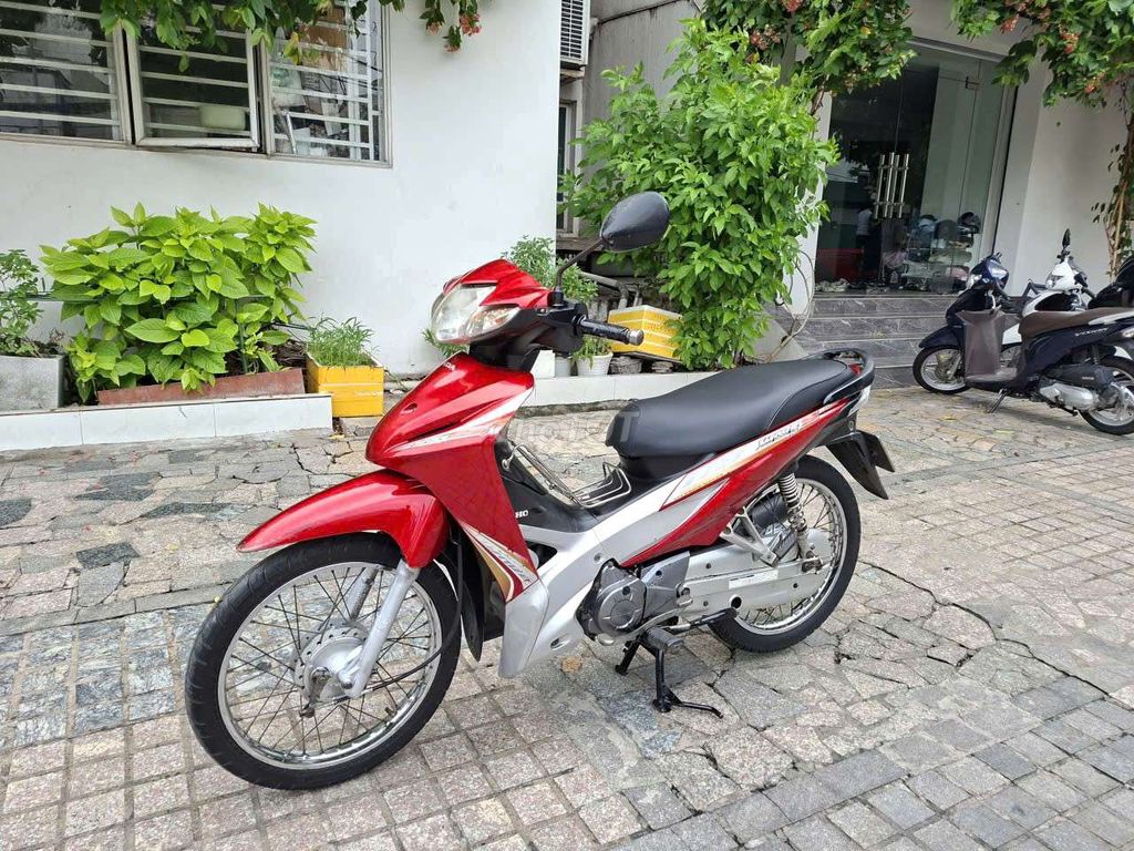 Honda Wave s110, Биньтан